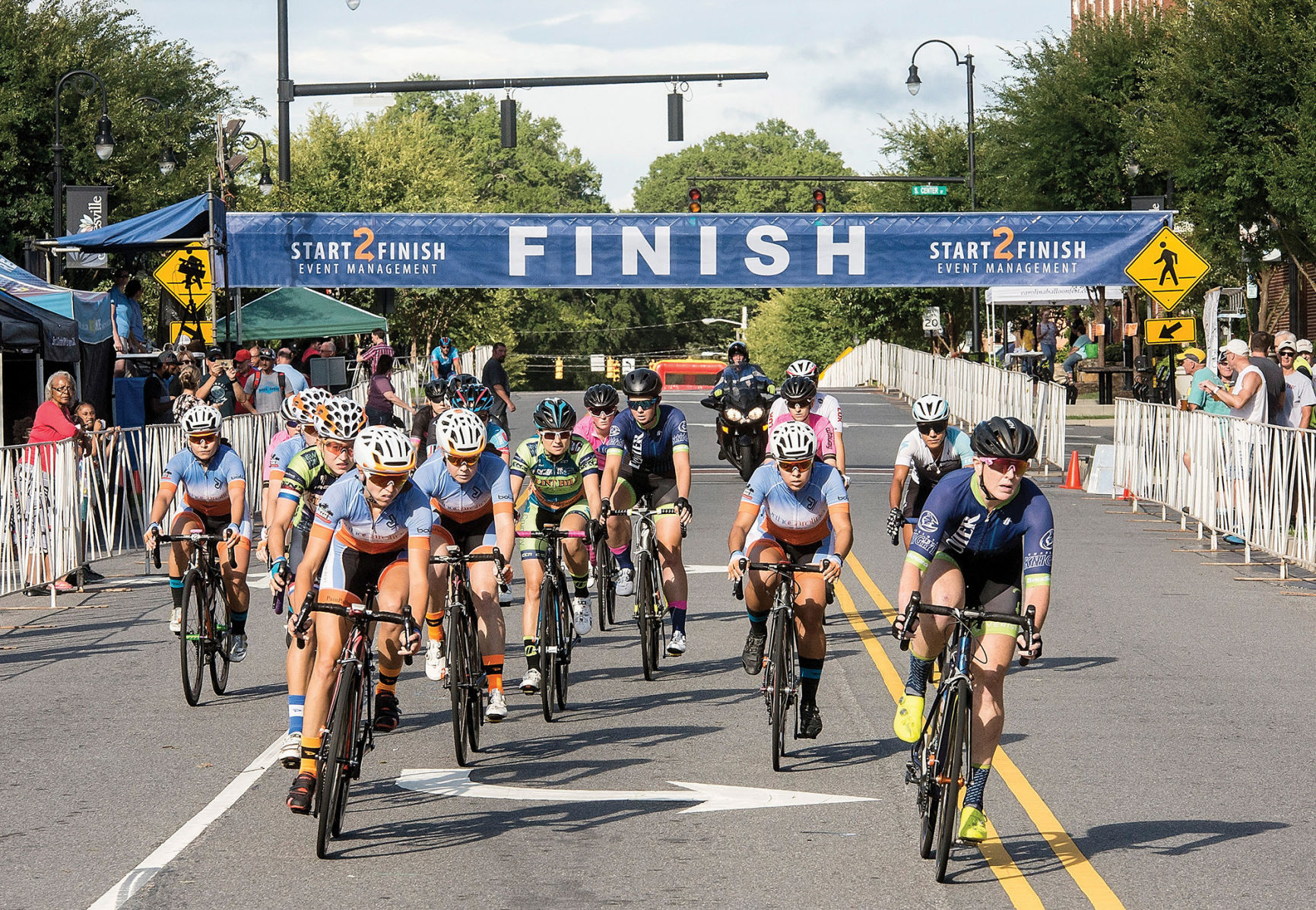 8-3 Criterium-8.JPG